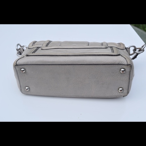 Banana republic leather shoulder bag - Picture 4 of 8